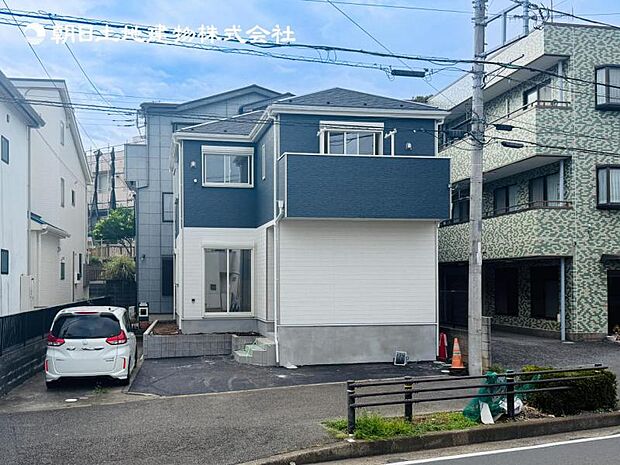 【現地外観:令和8年8月末完成予定】※同メーカーのモデルハウスございます。