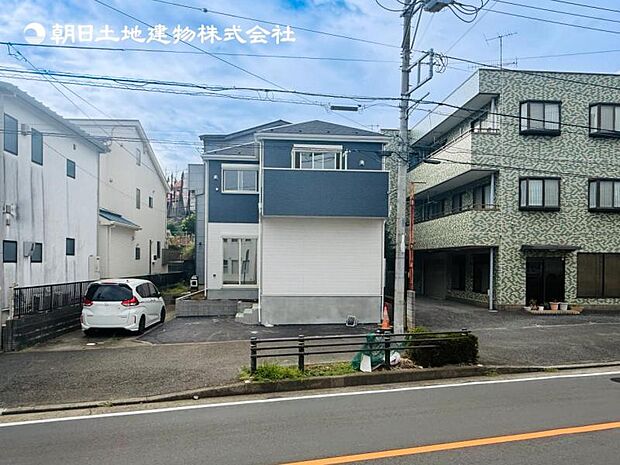 【現地外観:令和8年8月末完成予定】※同メーカーのモデルハウスございます。