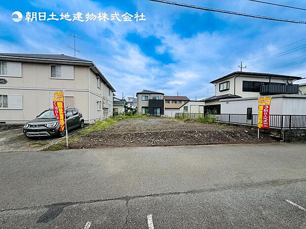 【現地写真:令和8年12月末完成予定】※同メーカーのモデルハウスございます。