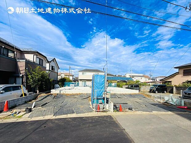 【現地外観：令和8年12月完成予定】※同メーカーのモデルハウスございます。