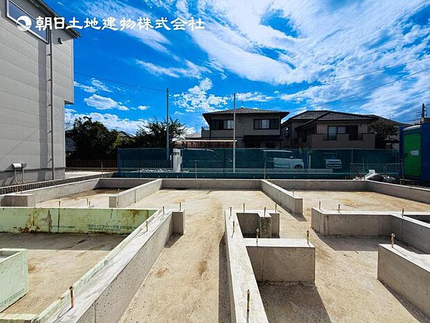 【現地外観：令和8年12月完成予定】※同メーカーのモデルハウスございます。