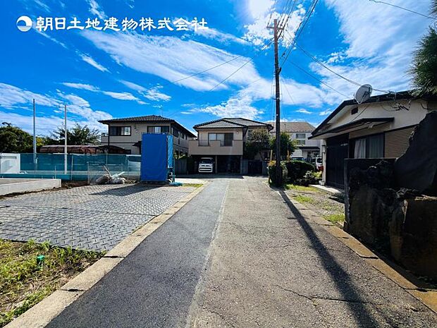 【現地外観：令和8年12月完成予定】※同メーカーのモデルハウスございます。