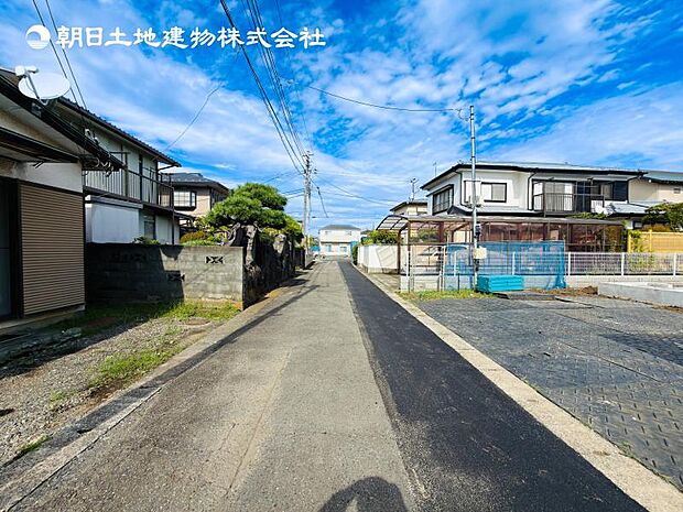 【現地外観：令和8年12月完成予定】※同メーカーのモデルハウスございます。