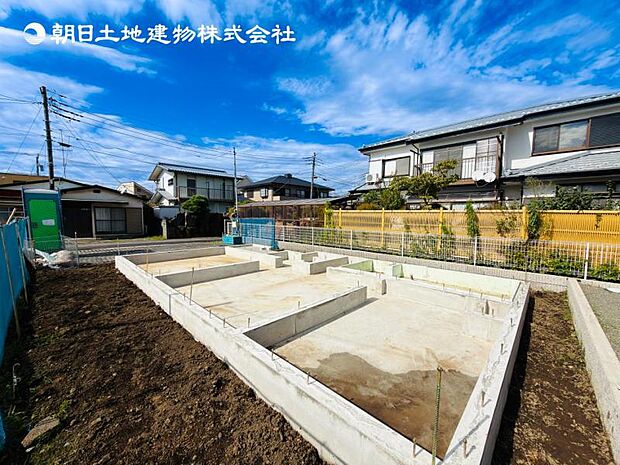 【現地外観：令和8年12月完成予定】※同メーカーのモデルハウスございます。