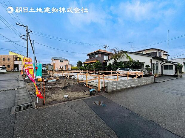 【現地外観:令和9年1月下旬完成予定】※同メーカーのモデルハウスございます。