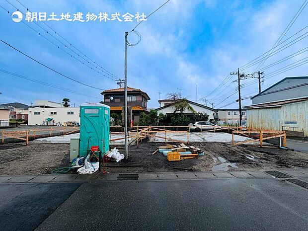 【現地外観:令和9年1月下旬完成予定】※同メーカーのモデルハウスございます。