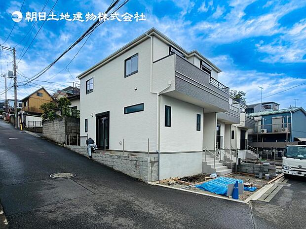 【現地外観】建物完成済みです!いつでもご内見可能です!!