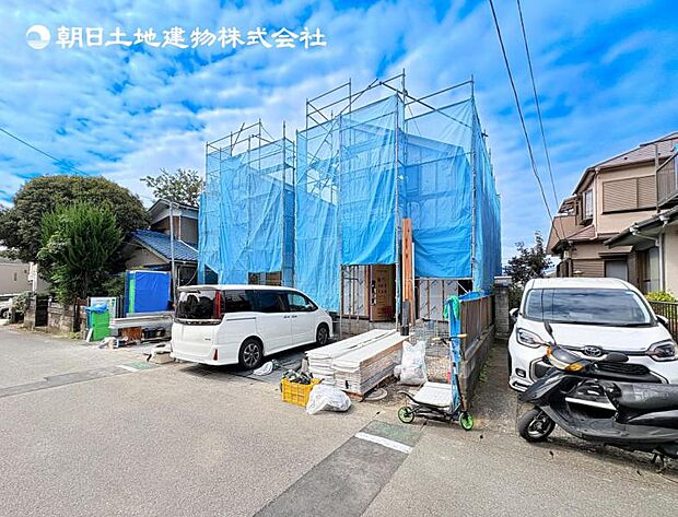 【現地外観:令和8年10月末完成予定】※同メーカーのモデルハウスございます。
