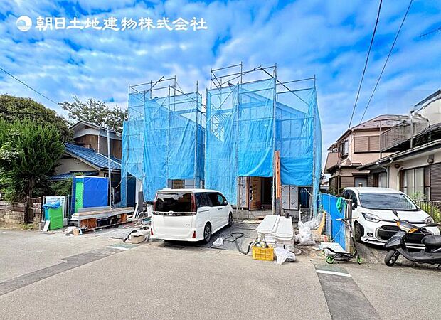 【現地外観:令和8年10月末完成予定】※同メーカーのモデルハウスございます。