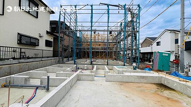 【現地外観:令和8年11月完成予定】※同メーカーのモデルハウスございます。