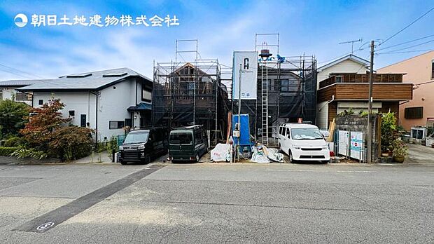 【現地外観:令和8年12月完成予定】※同メーカーのモデルハウスございます。
