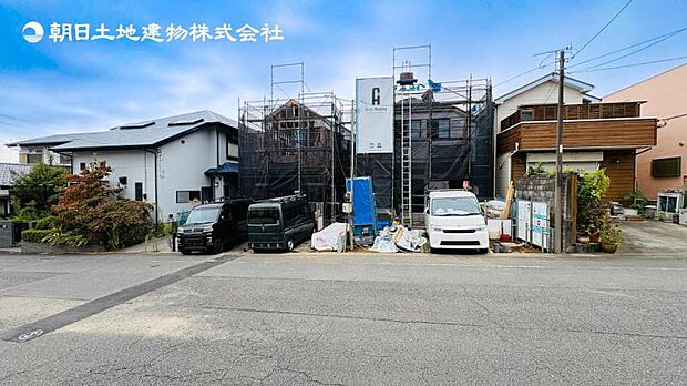 【現地外観:令和8年12月完成予定】※同メーカーのモデルハウスございます。