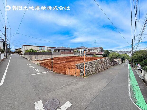 【現地外観:令和9年2月下旬完成予定】※同メーカーのモデルハウスございます。