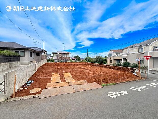 【現地外観：令和9年2月下旬完成予定】※同メーカーのモデルハウスございます。