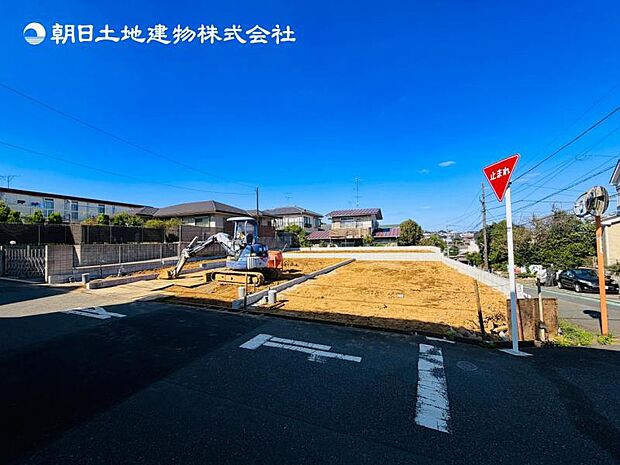 【現地外観:令和9年2月下旬完成予定】※同メーカーのモデルハウスございます。