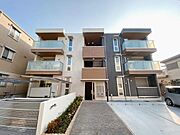 塚口駅より徒歩7分 1階 築5年の賃貸物件