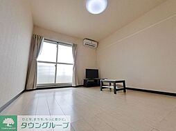 東武伊勢崎線 獨協大学前駅 徒歩21分の賃貸アパート 2階1Kのリビング/ダイニング