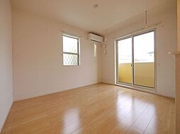 日暮里舎人ライナー 見沼代親水公園駅 3.3kmの賃貸アパート 1階1LDKのリビング/ダイニング