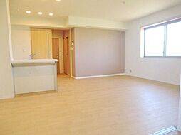 Ange de Bonheur（アンジュドボヌ−ル） 203 2階1LDKのリビング/ダイニング