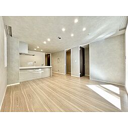 レィディエンス本町 301 3階2LDKのリビング/ダイニング