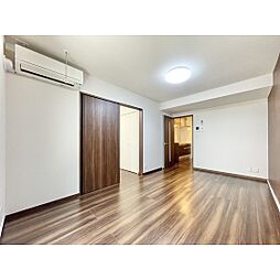 liveIIIB棟 103 1階2Kのリビング/ダイニング