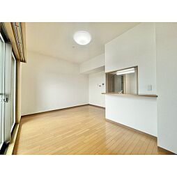 ディークレスト太子堂駅前　East 1103 11階1LDKのリビング/ダイニング