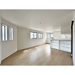 HOKO上杉六丁目 2階1LDKのリビング/ダイニング