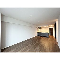 ナナアーク荒町 4階2LDKのリビング/ダイニング