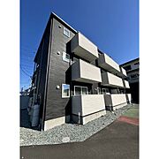 北山駅より徒歩18分 3階 築2年11ヶ月の賃貸物件