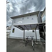 東照宮駅より徒歩14分 築6年8ヶ月 2階建の賃貸物件