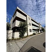 ヘリオス３ 1階 築7年6ヶ月の賃貸物件