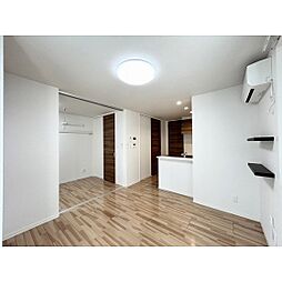 ベレオ真栄広瀬町 2階1LDKのリビング/ダイニング