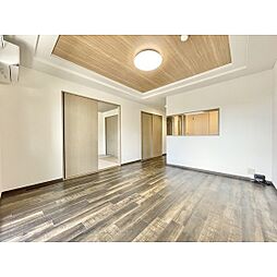 グローリアス鹿野 402 4階2LDKのリビング/ダイニング