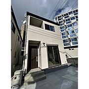 卸町駅より徒歩7分 新築 2階建の賃貸物件