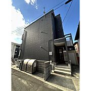 連坊駅より徒歩9分 築6年8ヶ月 3階建の賃貸物件