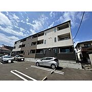 富沢駅より徒歩18分 築6年8ヶ月 3階建の賃貸物件