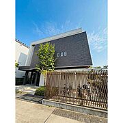 東照宮駅よりバス9分 徒歩1分 築11年1ヶ月 3階建の賃貸物件
