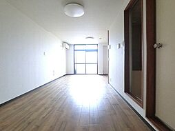 メゾンこがね 3階ワンルームのリビング/ダイニング