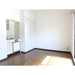 アミューゼ21 4階ワンルームのリビング/ダイニング