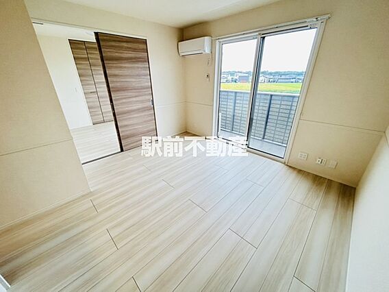 Remainbroad_内装_4