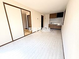 ロイヤルステージタウン鳥栖C棟 108 1階3LDKのリビング/ダイニング