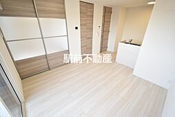 D-town神埼　I 302 3階1LDKのリビング/ダイニング