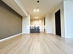 シャーメゾン県庁南 102 1階1LDKのリビング/ダイニング