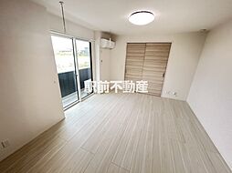 ロイヤルタウン大和 202 2階1LDKのリビング/ダイニング