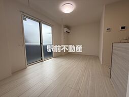 ロイヤルタウン八戸 101 1階1LDKのリビング/ダイニング