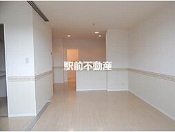 メゾンエスポワール　III棟 201 2階3LDKのリビング/ダイニング