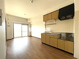 E-FLAT 606 6階2LDKのリビング/ダイニング