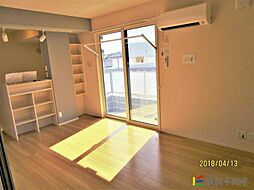 ファミールSHOW　II　B棟 105 1階1LDKのリビング/ダイニング