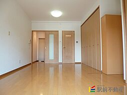 ファミール天神 302 3階ワンルームのリビング/ダイニング