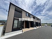 神埼駅より徒歩43分 1階 築4年10ヶ月の賃貸物件